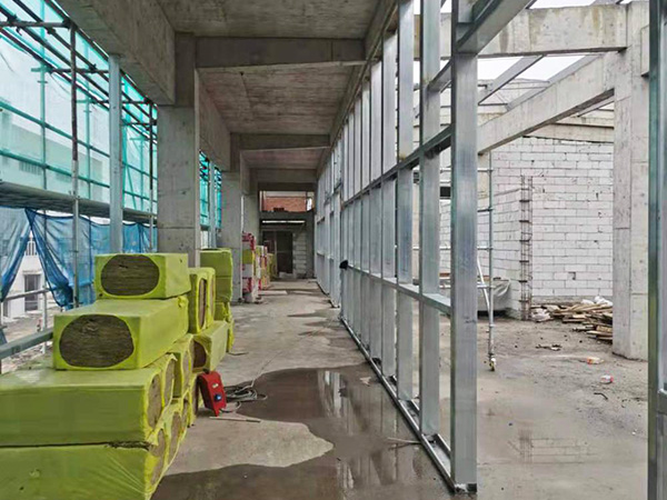 成品輕質防爆墻是什么材質的?